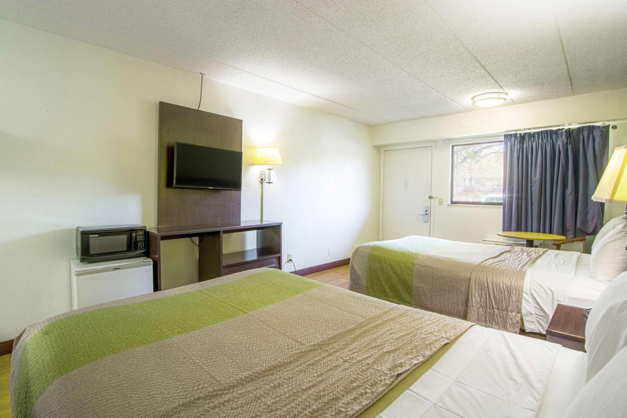 Motel 6-Charlotte, Nc - Airport Εξωτερικό φωτογραφία